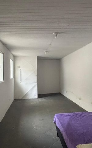 Casa para alugar com 260m², 7 quartos e sem vaga Casa para alugar com 260m², 7 quartos e sem vagaEdícula