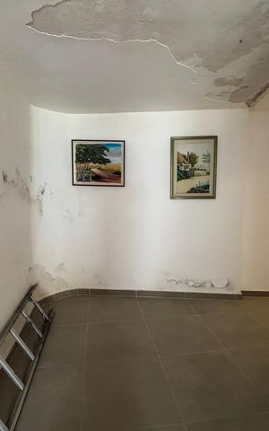 Casa para alugar com 260m², 7 quartos e sem vaga Casa para alugar com 260m², 7 quartos e sem vagaSala