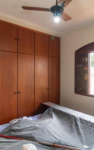 Casa à venda com 270m², 5 quartos e 4 vagas Casa à venda com 270m², 5 quartos e 4 vagasSuíte 02