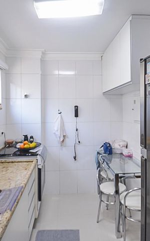 Apartamento à venda com 63m², 2 quartos e 1 vaga Apartamento à venda com 63m², 2 quartos e 1 vagaCozinha