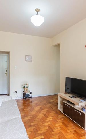 Apartamento à venda com 63m², 2 quartos e 1 vagaSala