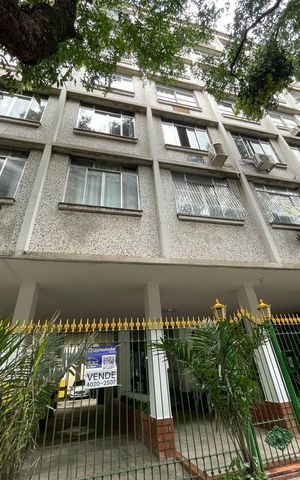 Apartamento à venda com 63m², 2 quartos e 1 vaga Apartamento à venda com 63m², 2 quartos e 1 vagaPlaquinha