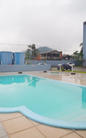 Apartamento para alugar com 64m², 2 quartos e 1 vagaÁrea comum - Piscina