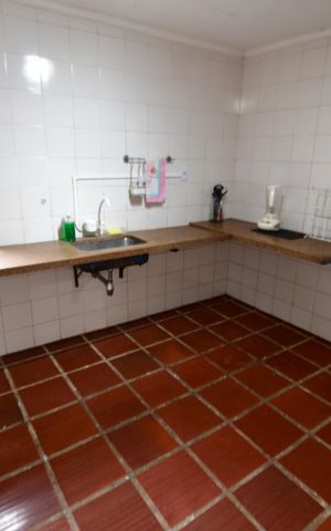Casa para alugar com 360m², 6 quartos e 3 vagasCozinha