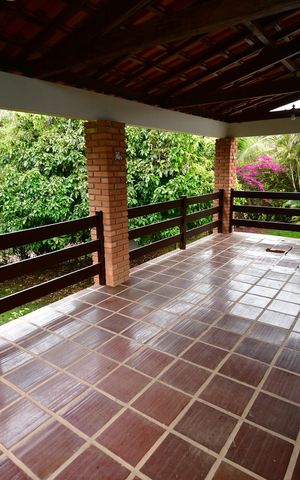 Casa para alugar com 360m², 6 quartos e 3 vagas Sala - sacada
