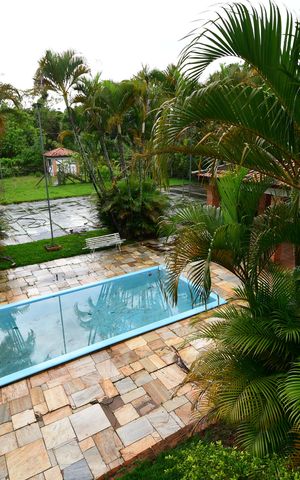Casa para alugar com 360m², 6 quartos e 3 vagasSala - Vista
