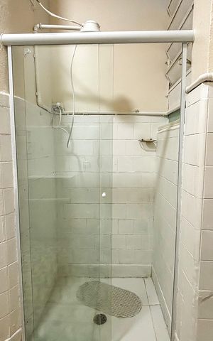 Apartamento para alugar com 90m², 1 quarto e sem vagaBanheiro