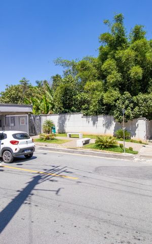Apartamento para alugar com 45m², 2 quartos e 1 vagaFachada do condomínio