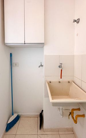 Apartamento à venda com 56m², 2 quartos e 1 vaga Apartamento à venda com 56m², 2 quartos e 1 vagaÁrea de Serviço