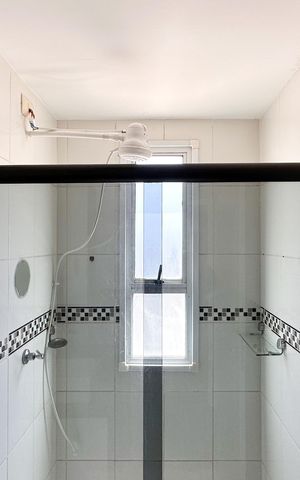 Apartamento à venda com 56m², 2 quartos e 1 vaga Apartamento à venda com 56m², 2 quartos e 1 vagaBanheiro Social