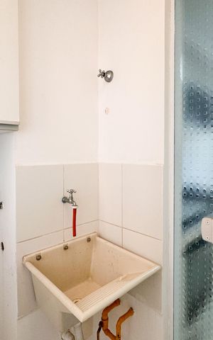 Apartamento à venda com 56m², 2 quartos e 1 vaga Apartamento à venda com 56m², 2 quartos e 1 vagaÁrea de Serviço