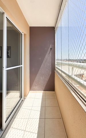 Apartamento à venda com 56m², 2 quartos e 1 vaga Apartamento à venda com 56m², 2 quartos e 1 vagaSacada
