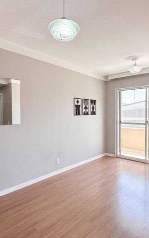 Apartamento à venda com 56m², 2 quartos e 1 vaga Apartamento à venda com 56m², 2 quartos e 1 vagaSala