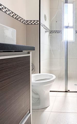Apartamento à venda com 56m², 2 quartos e 1 vaga Apartamento à venda com 56m², 2 quartos e 1 vagaBanheiro Social