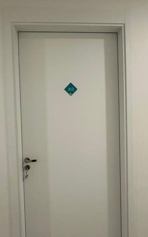 Apartamento à venda com 31m², 2 quartos e sem vaga Apartamento à venda com 31m², 2 quartos e sem vagaPorta de entrada