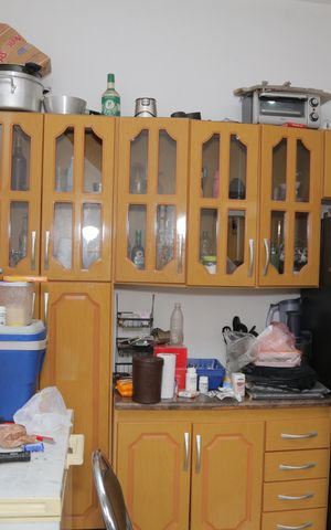 Casa à venda com 130m², 1 quarto e sem vaga Casa à venda com 130m², 1 quarto e sem vagaCozinha