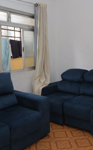 Casa à venda com 130m², 1 quarto e sem vaga Casa à venda com 130m², 1 quarto e sem vagaSala