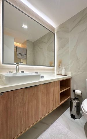 Apartamento à venda com 155m², 3 quartos e 2 vagas Apartamento à venda com 155m², 3 quartos e 2 vagasBanheiro Suíte 2