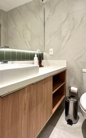 Apartamento à venda com 155m², 3 quartos e 2 vagas Apartamento à venda com 155m², 3 quartos e 2 vagasBanheiro Suíte 3