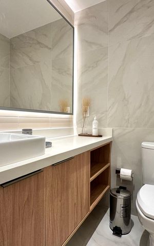 Apartamento à venda com 155m², 3 quartos e 2 vagas Apartamento à venda com 155m², 3 quartos e 2 vagasBanheiro Suíte 2