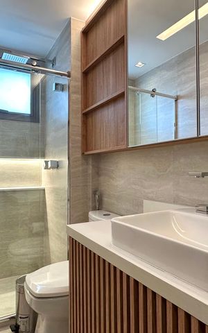 Apartamento à venda com 155m², 3 quartos e 2 vagas Apartamento à venda com 155m², 3 quartos e 2 vagasBanheiro Suíte
