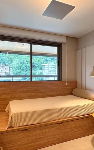 Apartamento à venda com 155m², 3 quartos e 2 vagas Apartamento à venda com 155m², 3 quartos e 2 vagasSuíte 2