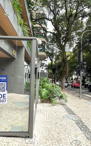 Apartamento à venda com 155m², 3 quartos e 2 vagas Apartamento à venda com 155m², 3 quartos e 2 vagasPlaca