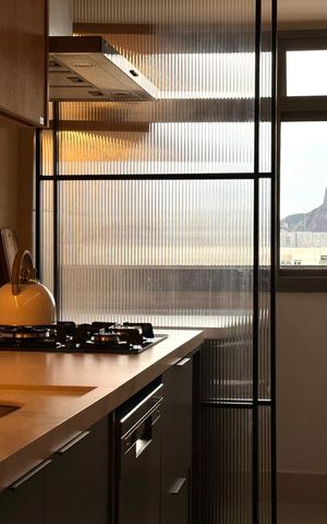 Apartamento à venda com 155m², 3 quartos e 2 vagas Apartamento à venda com 155m², 3 quartos e 2 vagasCozinha