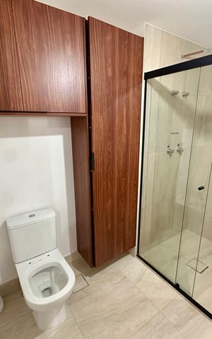 Studio à venda com 31m², 1 quarto e sem vaga Studio à venda com 31m², 1 quarto e sem vagaBanheiro