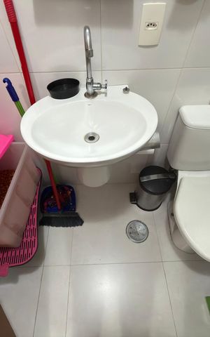 Apartamento para alugar com 185m², 4 quartos e 3 vagas Apartamento para alugar com 185m², 4 quartos e 3 vagasBanheiro de serviço