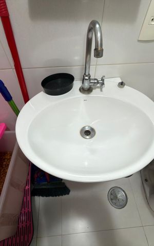 Apartamento para alugar com 185m², 4 quartos e 3 vagas Apartamento para alugar com 185m², 4 quartos e 3 vagasBanheiro de serviço