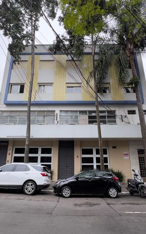 Apartamento para alugar com 140m², 3 quartos e sem vaga Apartamento para alugar com 140m², 3 quartos e sem vagaFachada