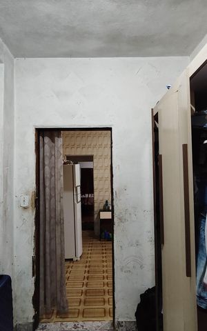 Casa à venda com 197m², 6 quartos e 2 vagas
