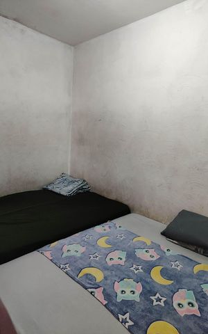 Casa à venda com 197m², 6 quartos e 2 vagas