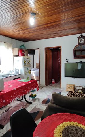 Casa à venda com 197m², 6 quartos e 2 vagas