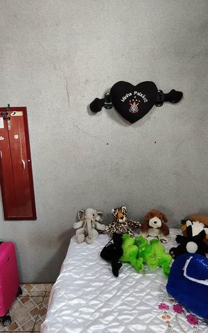 Casa à venda com 197m², 6 quartos e 2 vagas