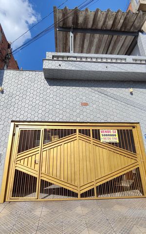 Casa à venda com 197m², 6 quartos e 2 vagas