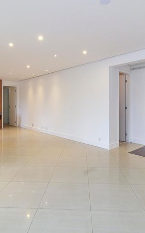 Apartamento à venda com 143m², 3 quartos e 2 vagas Apartamento à venda com 143m², 3 quartos e 2 vagasSala