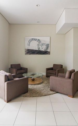Apartamento à venda com 143m², 3 quartos e 2 vagas Apartamento à venda com 143m², 3 quartos e 2 vagasHall Social
