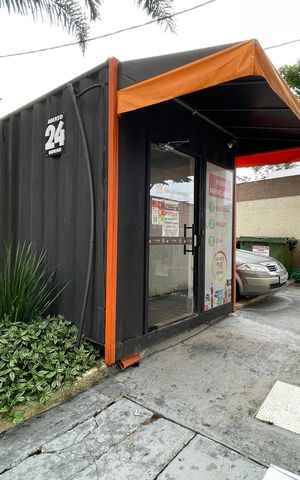 Apartamento à venda com 45m², 2 quartos e 1 vaga Apartamento à venda com 45m², 2 quartos e 1 vagaÁrea Comum - Mini Mercado