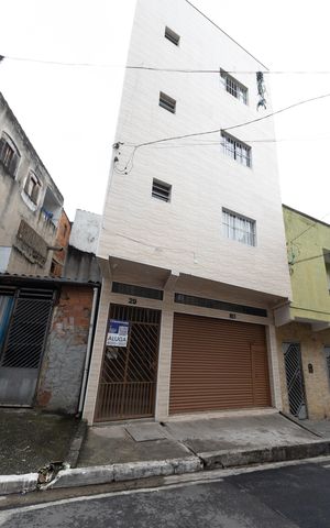 Casa para alugar com 94m², 2 quartos e sem vaga Casa para alugar com 94m², 2 quartos e sem vagaFachada / Placa