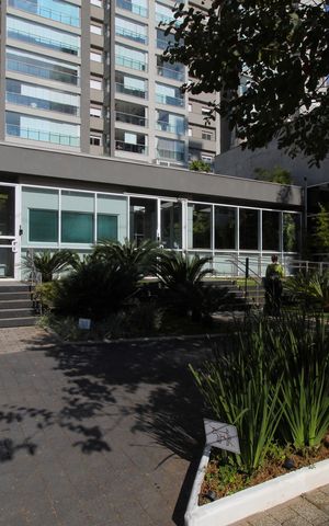 Apartamento à venda com 67m², 1 quarto e 2 vagasFachada