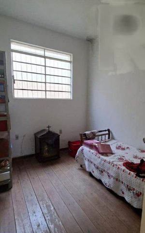 Casa à venda com 153m², 4 quartos e 2 vagas