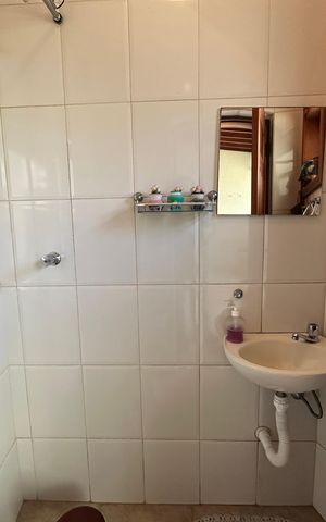 Casa à venda com 310m², 3 quartos e 10 vagas Casa à venda com 310m², 3 quartos e 10 vagasBanheiro - churrasqueira