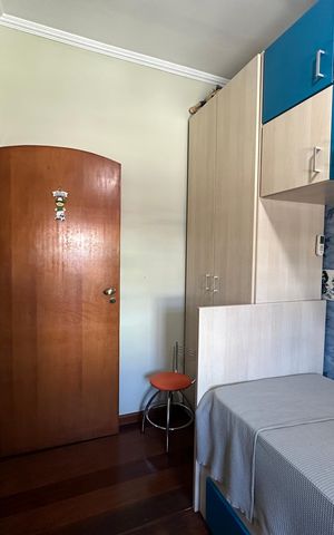 Casa à venda com 310m², 3 quartos e 10 vagas Casa à venda com 310m², 3 quartos e 10 vagasQuarto 2