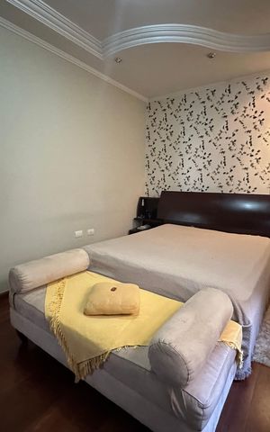 Casa à venda com 310m², 3 quartos e 10 vagas Casa à venda com 310m², 3 quartos e 10 vagasSuíte