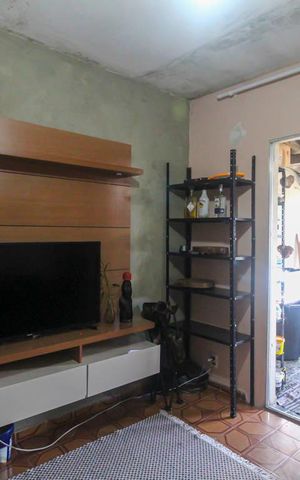Casa à venda com 150m², 5 quartos e 2 vagas Casa à venda com 150m², 5 quartos e 2 vagasSala 1