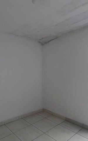 Casa à venda com 150m², 5 quartos e 2 vagas Casa à venda com 150m², 5 quartos e 2 vagasSala 2