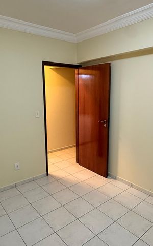 Apartamento à venda com 138m², 5 quartos e 2 vagasQuarto