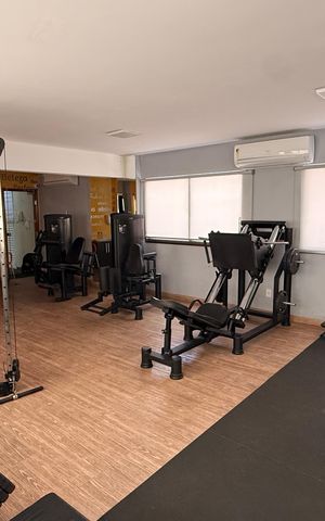 Apartamento à venda com 138m², 5 quartos e 2 vagasAcademia
